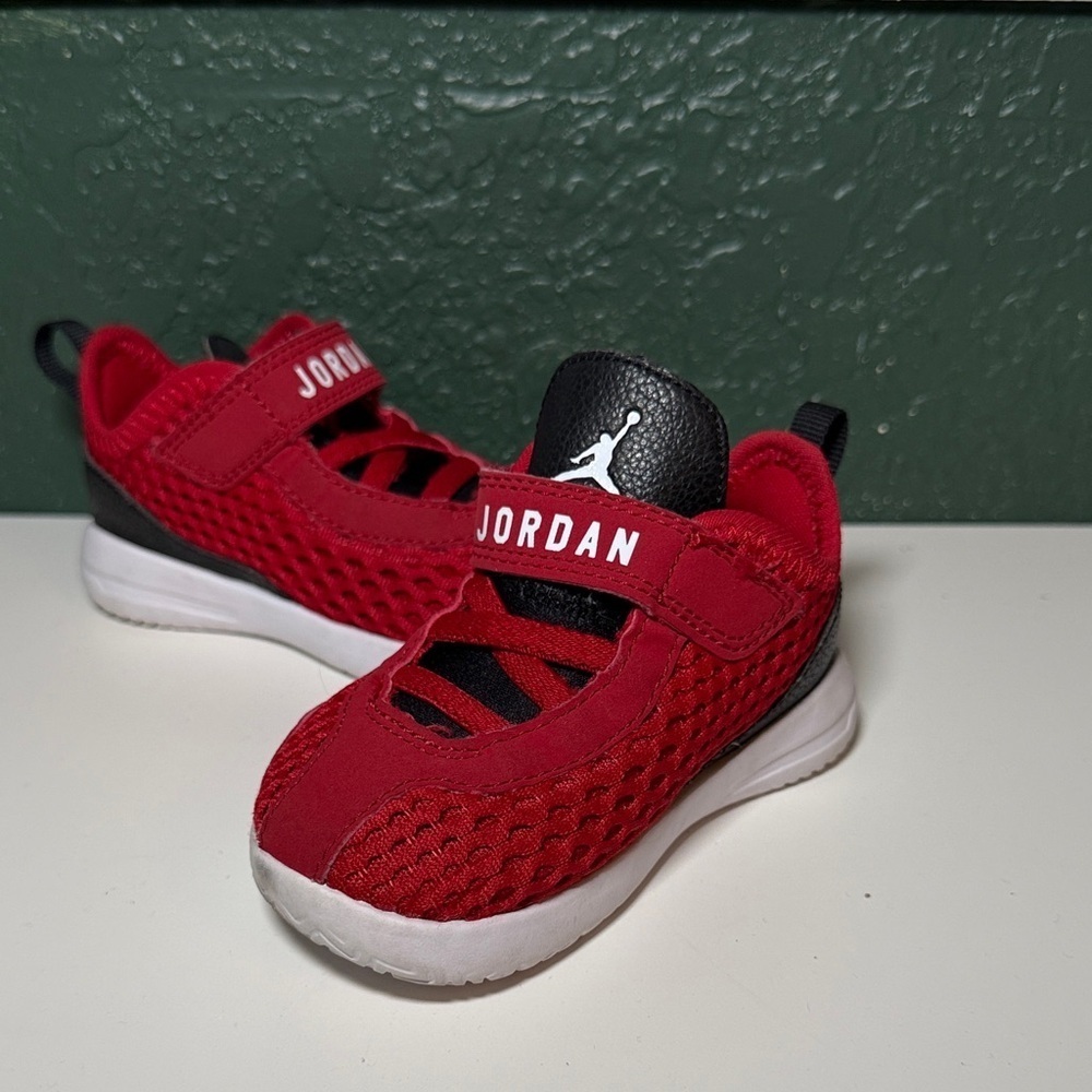Air Jordan Reveal BT Toddler Sneakers Size 5C Kids Shoes Baby Jordans Red&Black